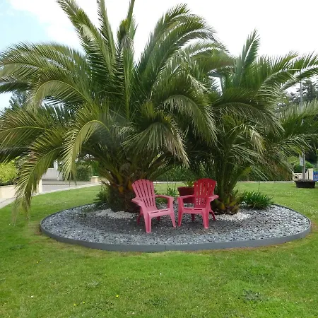 Holiday home Maison A 7mn Ses Plages Binic Tregomeur